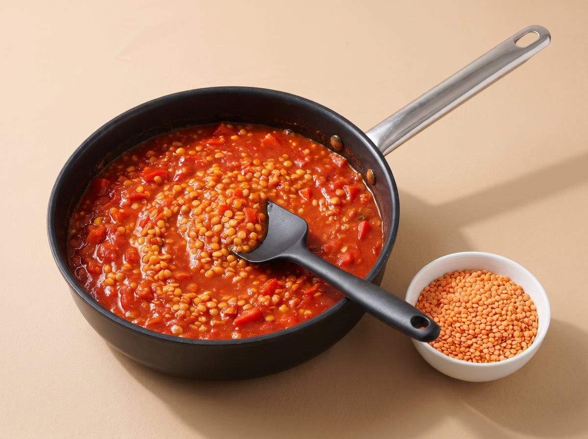 Chili sin Carne mit roten Linsen – Mit Linsen und Tomaten köcheln